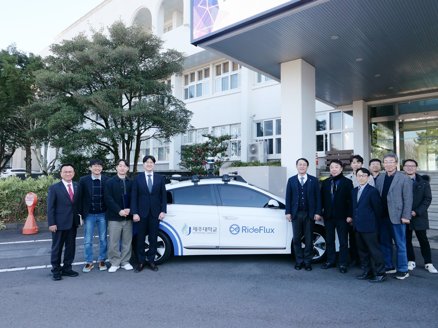 JNU-Ride Flux, MOU to Future Mobility