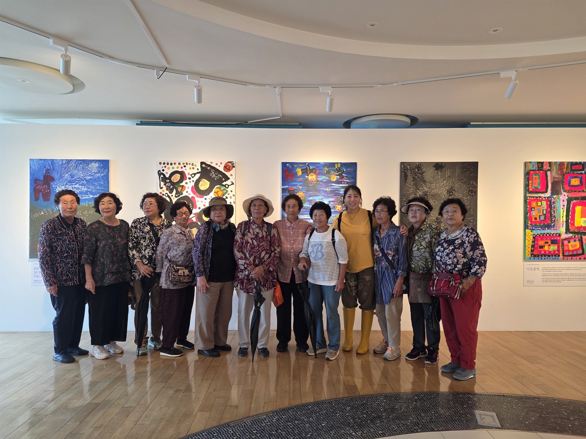 미술학과 이유정 학생, ‘이호 해녀의 여름방학’ 그림전시