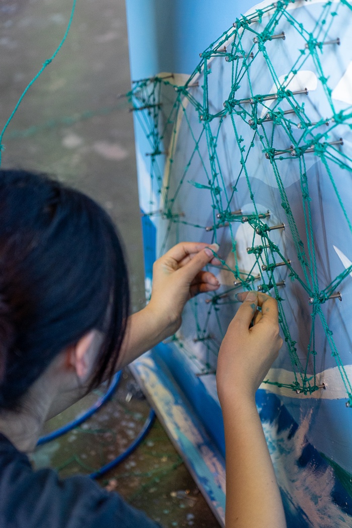 제주대 융합디자인학과 학생들, 지역사회와 함께 ‘남방큰돌고래 보전’ 메시지 담은 친환경 작품 설치 '눈길'