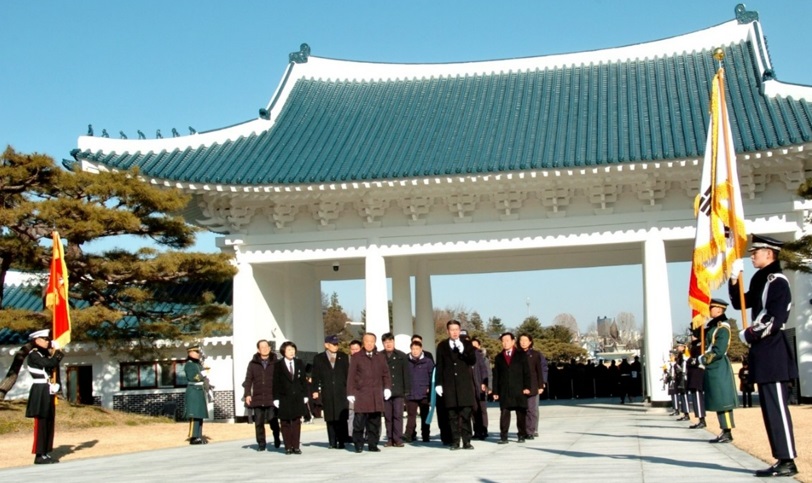 명예교수회 강민수 회장 (사)대한민국예비역장교연합회 중앙회 & 전국지구회장단 국립서울현충원 참배