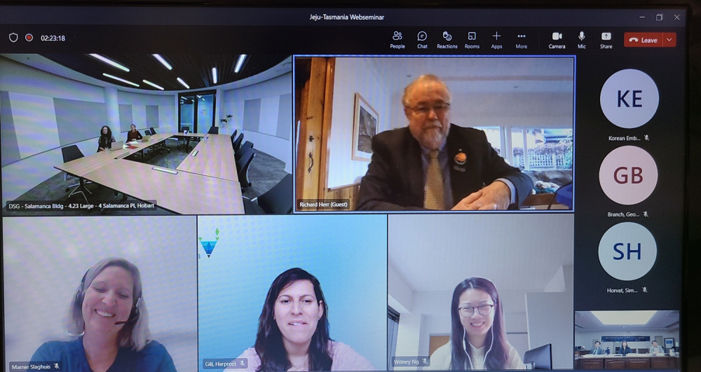 제주대, 호주 태즈메이니아와 교육 교류 활성화 논의(비대면 웹 세미나).jpg